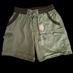 Women's Faith Cargo Shorts